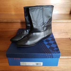 COBBIE PATHWAY ANKLE BOOTS BLACK LEATHER NWT 9 NARROW